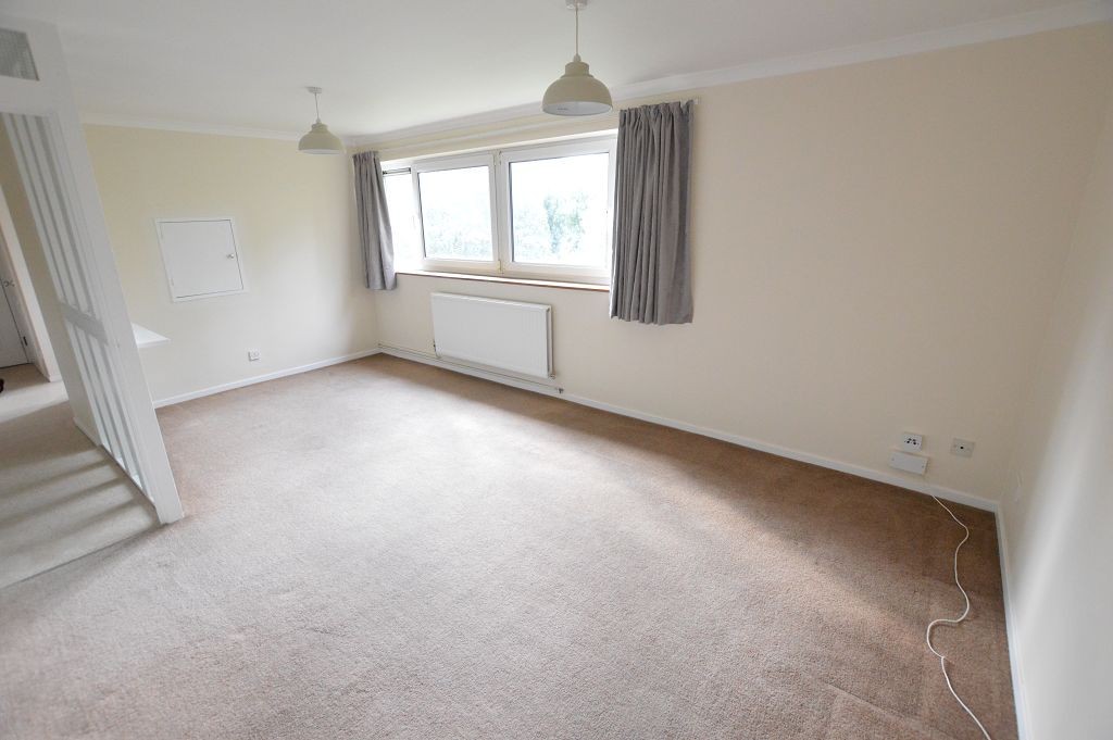 Riverside Road, St Albans AL1 Abbey Estates