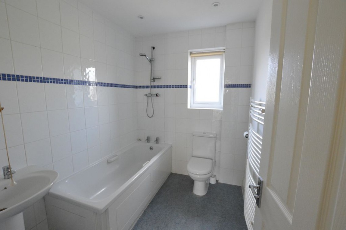 Images for Coombes Road, London Colney, AL2 EAID:NWAE BID:NWAE