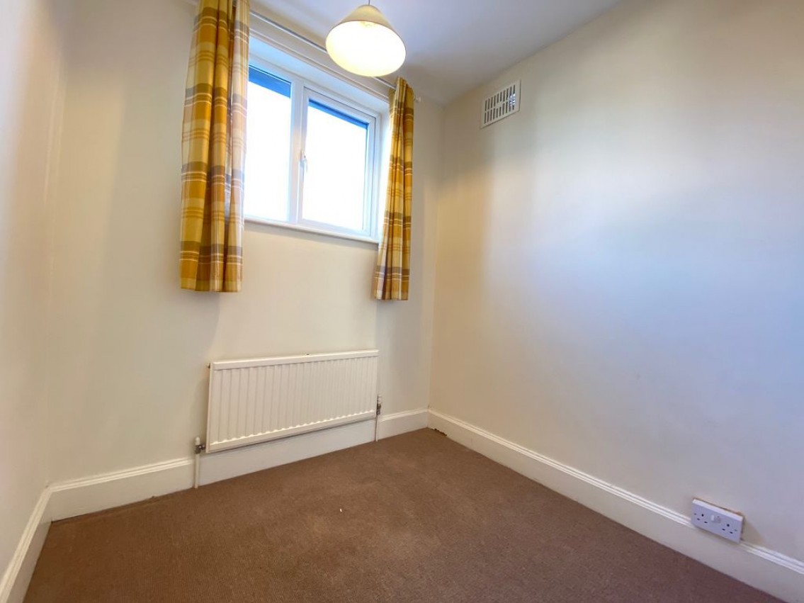 Images for Burleigh Road, St Albans, AL1 EAID:NWAE BID:NWAE