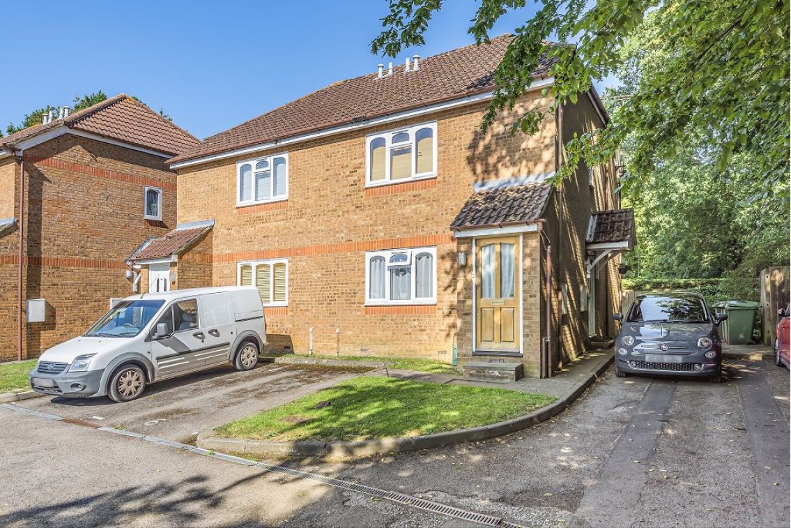 Images for Baytree Close, Park Street, AL2 EAID:NWAE BID:NWAE