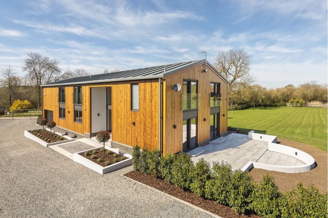 Images for Riverside Barn, Redbourn Rd, St Albans, AL3 EAID:NWAE BID:NWAE
