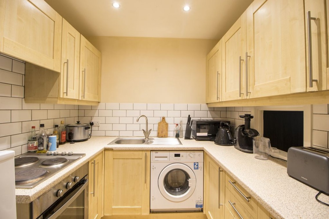 Images for Canterbury Court, Battlefield Road, AL1 EAID:NWAE BID:NWAE