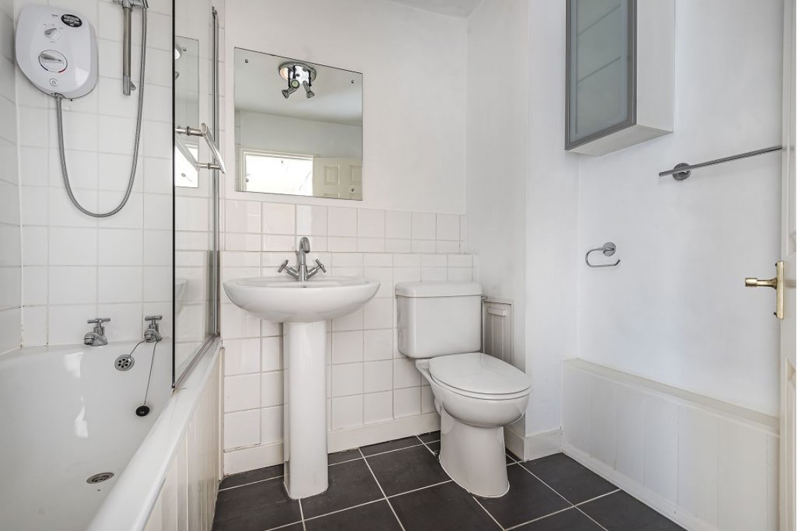 Images for Old London Road, St Albans, AL1 EAID:NWAE BID:NWAE